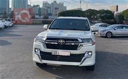 تۆیۆتا لاند کروزەر